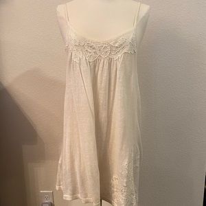 White linen blend knit tunic/sundress
